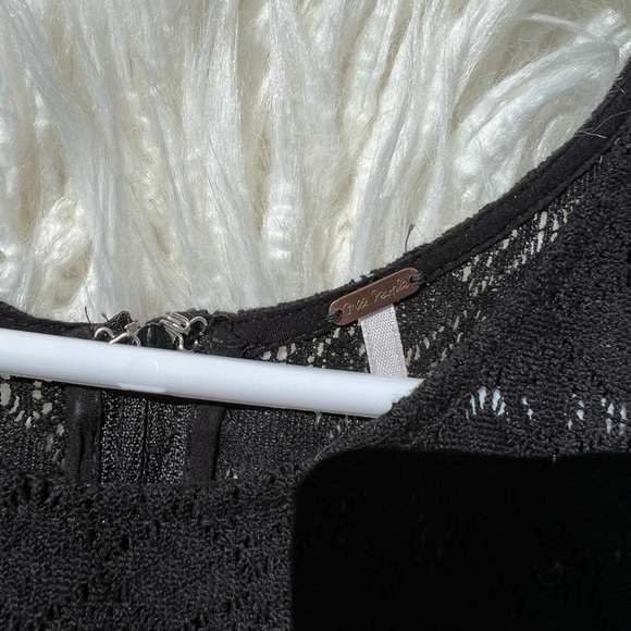 Free People Black Lace Crochet Daisy Dress - Picture 6 of 6